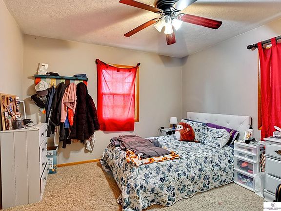 3rd image of 3413 Cornhusker Dr