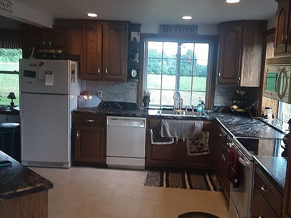 2nd image of 265 Deerwood Ln