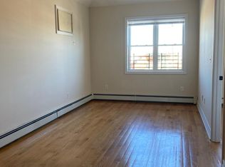 6662 69th St #3, Middle Village, NY 11379
