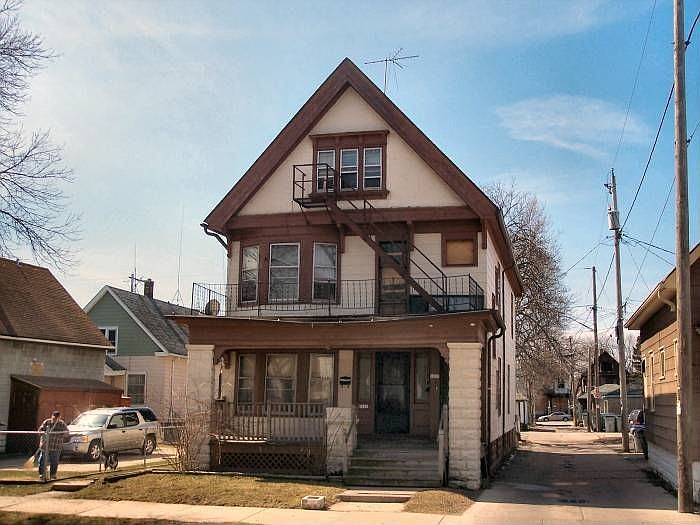 2nd image of 1219 S 34th St