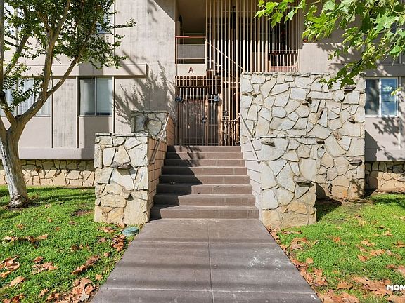 2nd image of 6979 Palm Ct APT 104-A
