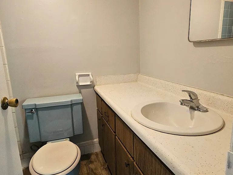 2621 SW 33rd Ave — Photo 7