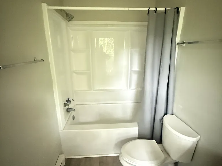 940 Myrtle Rd #4 — Photo 10