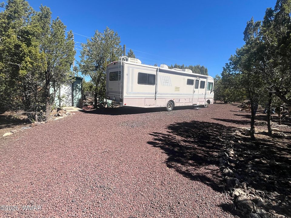 1st image of 11 Co Rd