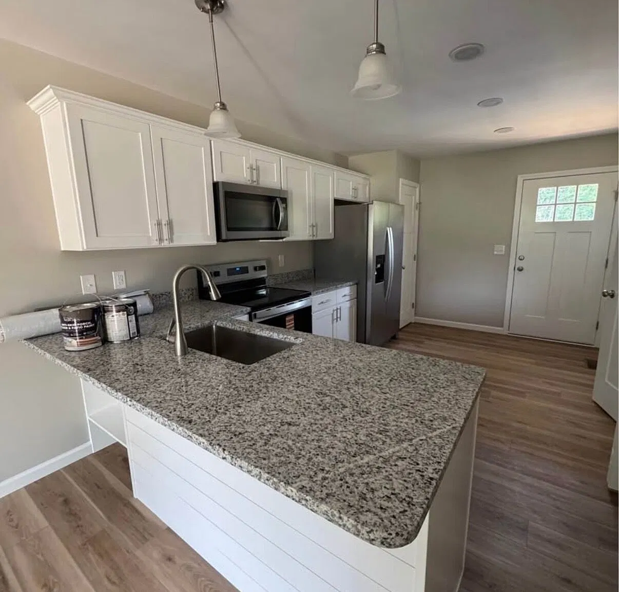 2 bed, 1.5 bath, $1,450 — Photo 3