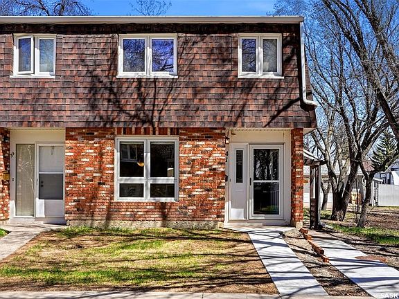 2nd image of 41 Spruceview ROAD