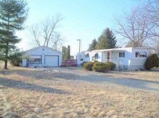 10919 N Old Granville Rd, Albany, IN 47320