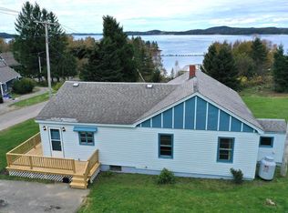 11 Brewster Rd, Eastport, ME 04631