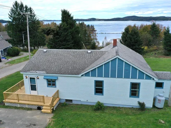 11 Brewster Road, Eastport, ME 04631