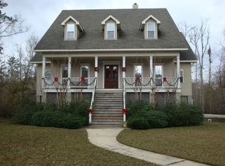 111 Doubloon Dr, Slidell, LA 70461