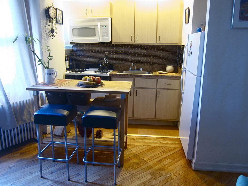 1st image of 4317 48th St APT 6B
