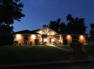 7112 Skylark Ln, Oklahoma City, OK 73162
