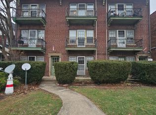 16812 Madison Ave #6, Lakewood, OH 44107