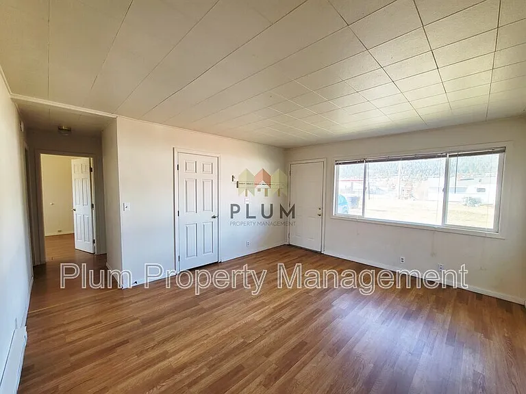 34504 Morigeau Rd #B — Photo 3