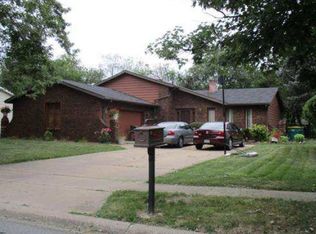 2470 W 63rd Ct, Merrillville, IN 46410
