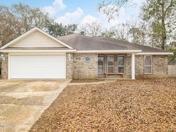 7310 W Falcon Cir, Ocean Springs, MS 39564