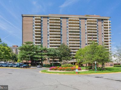 1800 Old Meadow Rd APT 302, Mc Lean, VA, 22102