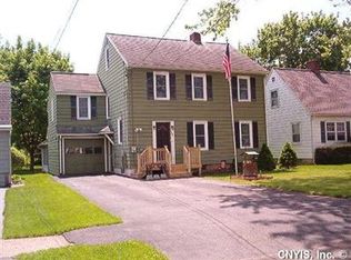 182 Oakley Dr, Syracuse, NY 13212