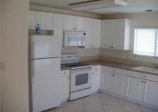 4th image of 316 NW 17th Ter
