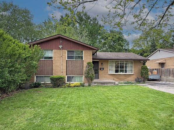 213 Belgrave St, Woodstock, ON N4S 7K1