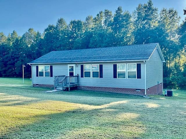 1st image of 114 Station Dr