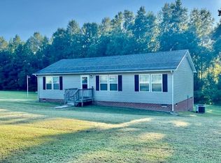 114 Station Dr, Jarratt, VA 23867