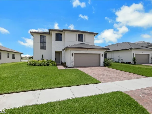 5074 Penella Ave, Immokalee, FL 34142