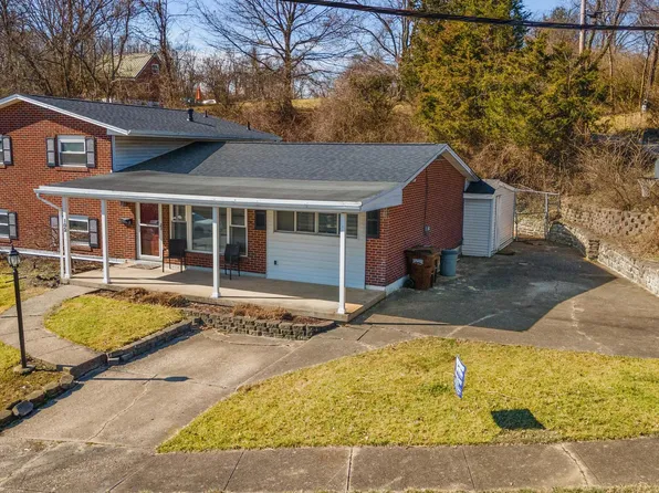 102 Tracy Ln, Southgate, KY 41071