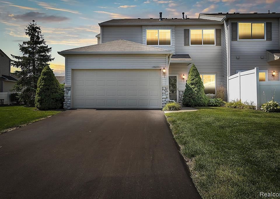 1st image of 26670 Kirkway Dr