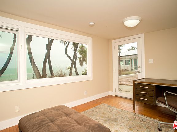 3rd image of 20717 Pacific Coast Hwy
