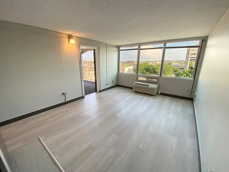 The 609 Studios — Photo 28