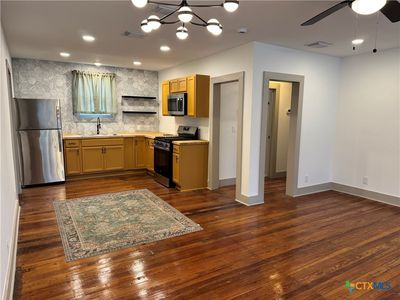 530 E Weinert St, Seguin, TX, 78155