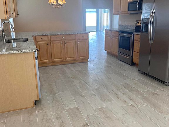 3rd image of 5365 Buckboard Dr