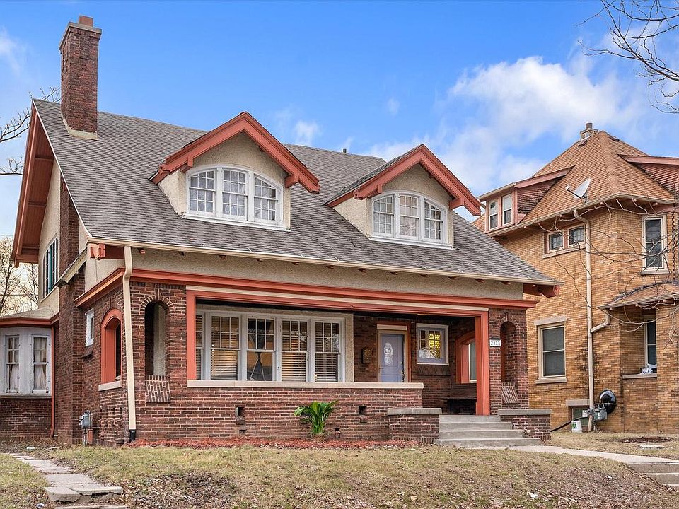 2411 North Sherman BOULEVARD, Milwaukee, WI 53210 | Zillow