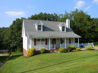137 Sweetgum St, Elkton, VA 22827