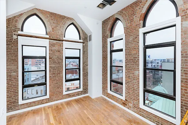 Rented by Nooklyn NYC LLC | media 56