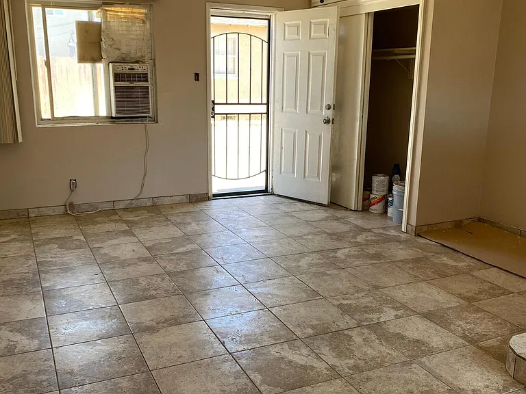 5631 Sprague Ave — Photo 9