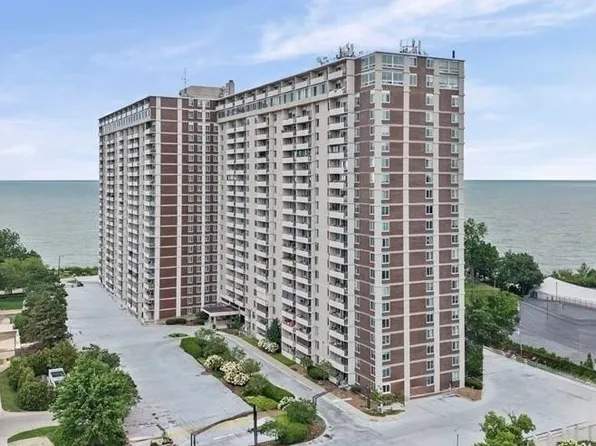 12900 Lake Ave APT 1208, Lakewood, OH 44107