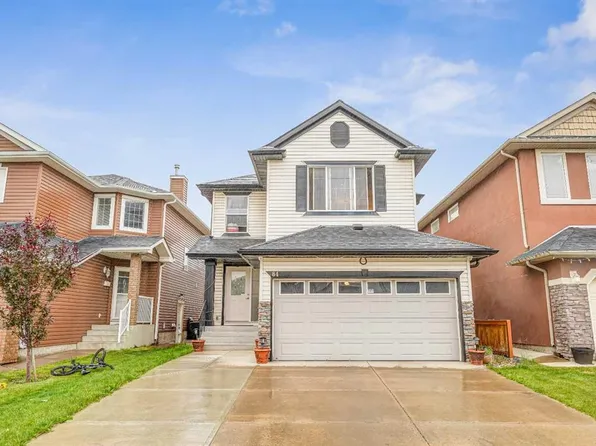 84 E Saddletree Close NE, Calgary, AB T3J 5H9