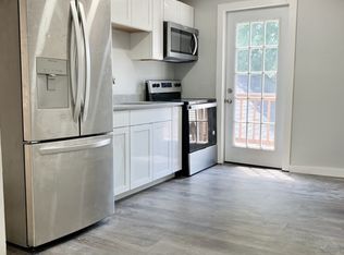 87 Pine St #B, Nashua, NH 03060