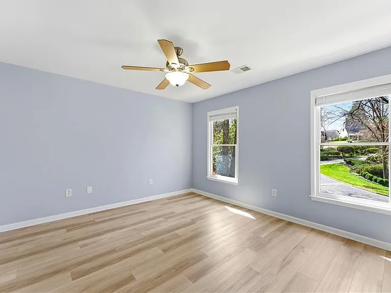 33 Plantation Dr NE #B — Photo 22