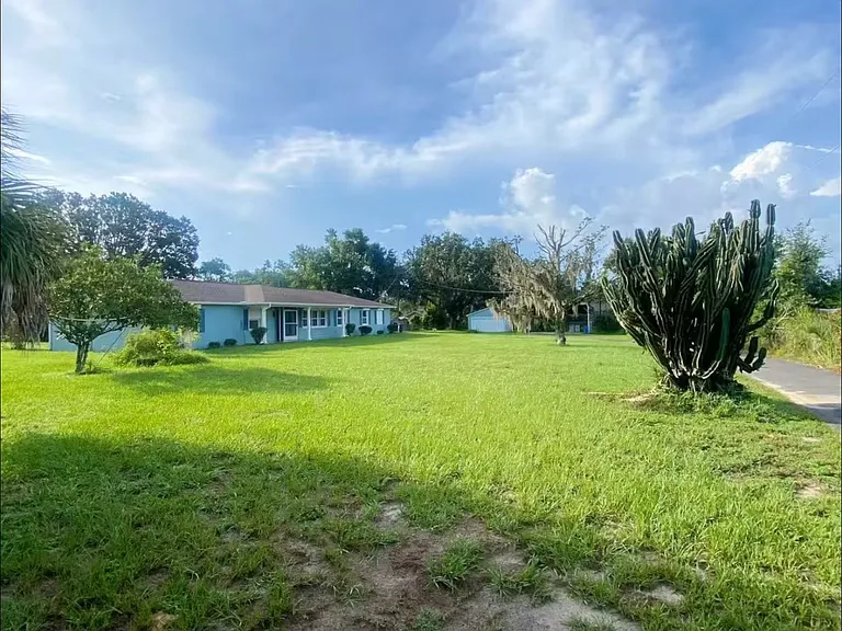 1313 Brooker Rd — Photo 14
