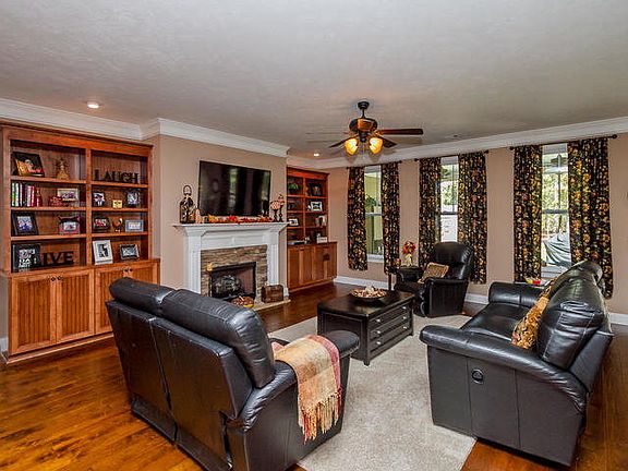 5th image of 3000 Graylyn Lakes Dr