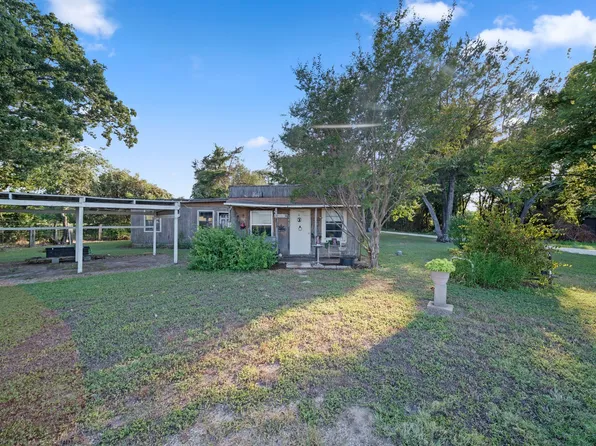 1467 Fm 667, Purdon, TX 76679