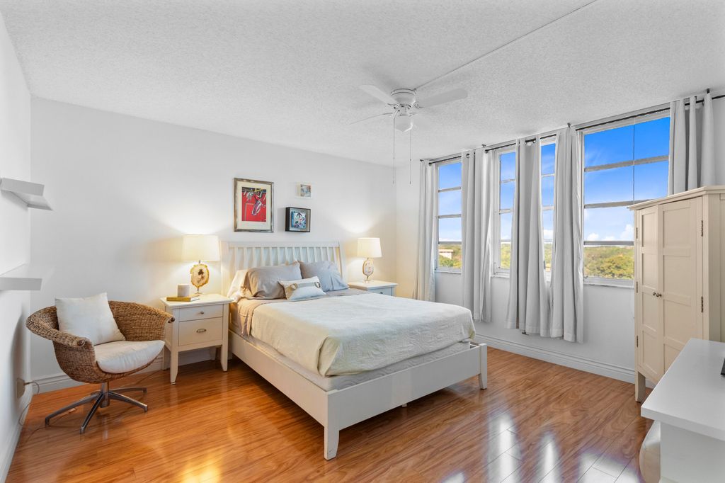 3499 Oaks Way #806, photo 5