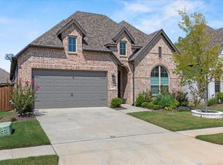 1925 Braided Mane Ave, Aubrey, TX 76227