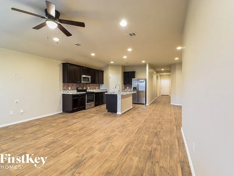 3919 Egyptian Goose Ct — Photo 2