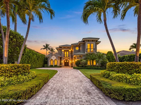 1207 N Atlantic Dr, Lantana, FL 33462