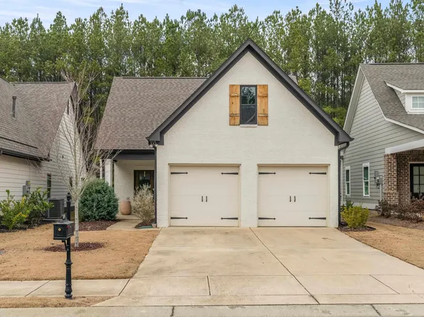2079 Springfield Dr, Chelsea, AL 35043