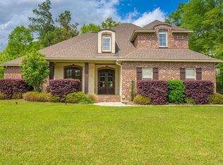 251 Broken Arrow Trl, Petal, MS 39465